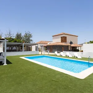  Villa Casa La Rueda With Pool